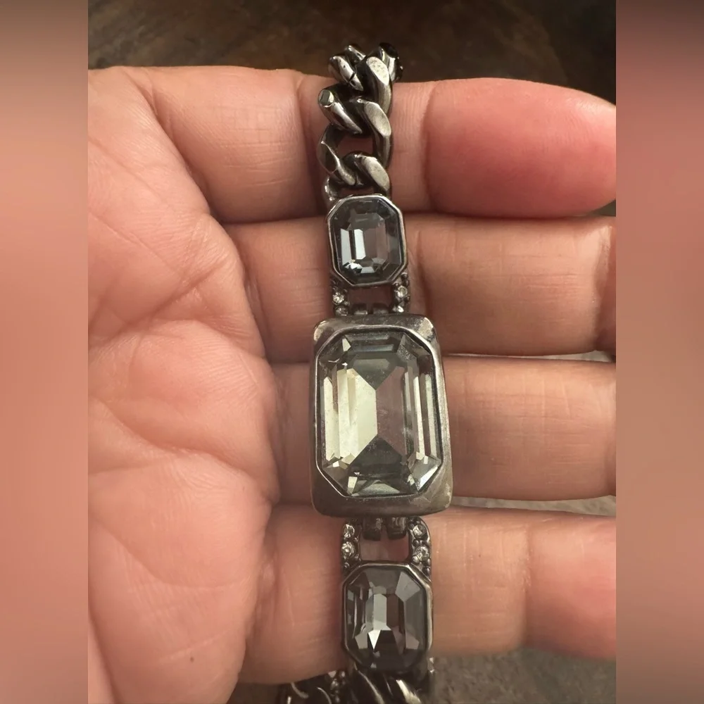 Givenchy designer chain
